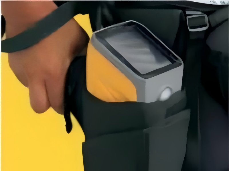 X-MAX II handheld X-ray fluorescence spectrometer thumbnail 2